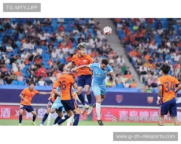 “中超联赛争冠激烈，豪门之间火花四溅”，中超联赛大结局阶段