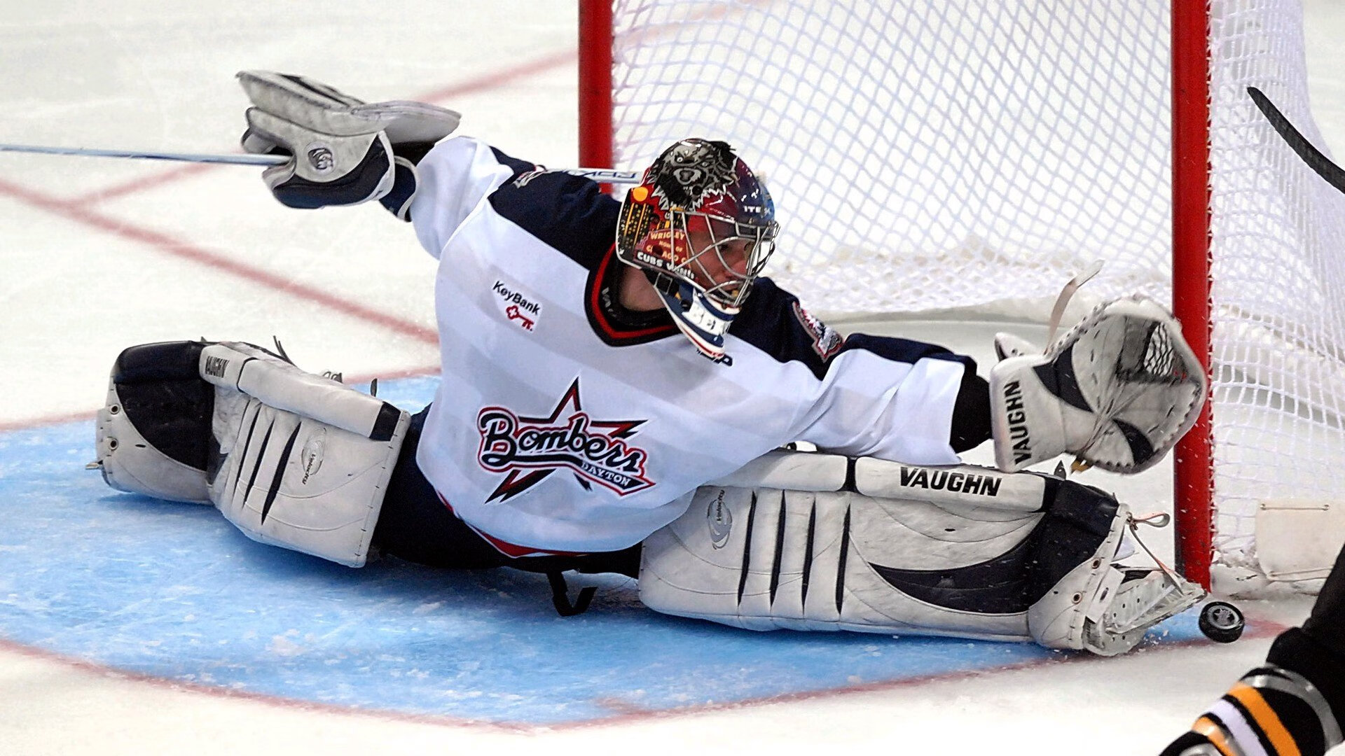 体育新闻中心赛场外的故事,体育新闻赛事报道标题大全